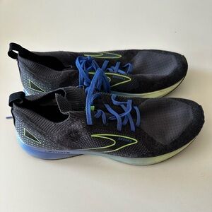 Men's Brooks Levitate StealthFit 10.5 d Sneakers gym shoe running
Smoke free